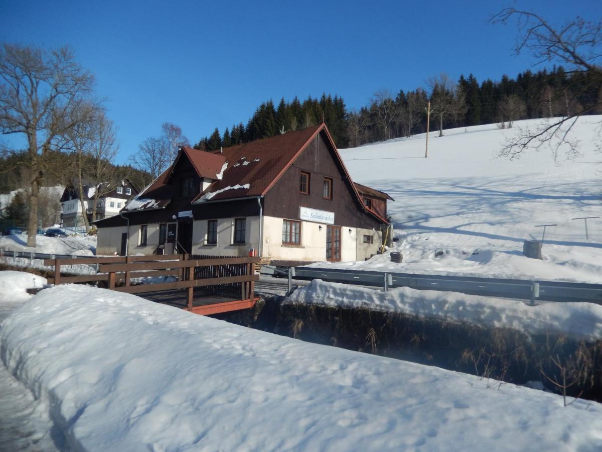 Sedmikraska Villa Horní Maršov Eksteriør bilde