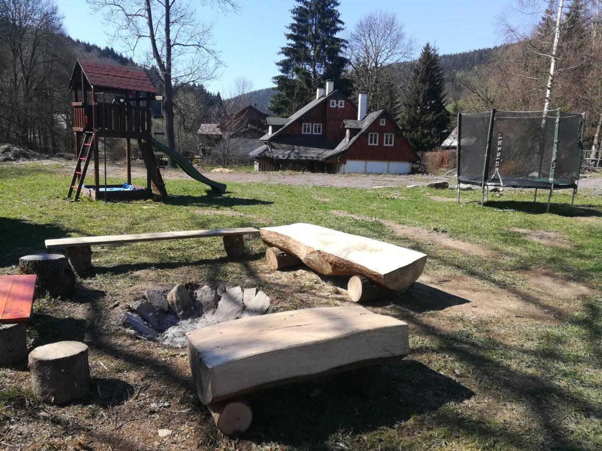 Sedmikraska Villa Horní Maršov Eksteriør bilde